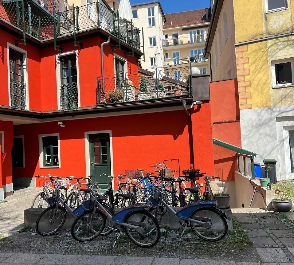 Zimmer Apartment Privat München 0*,